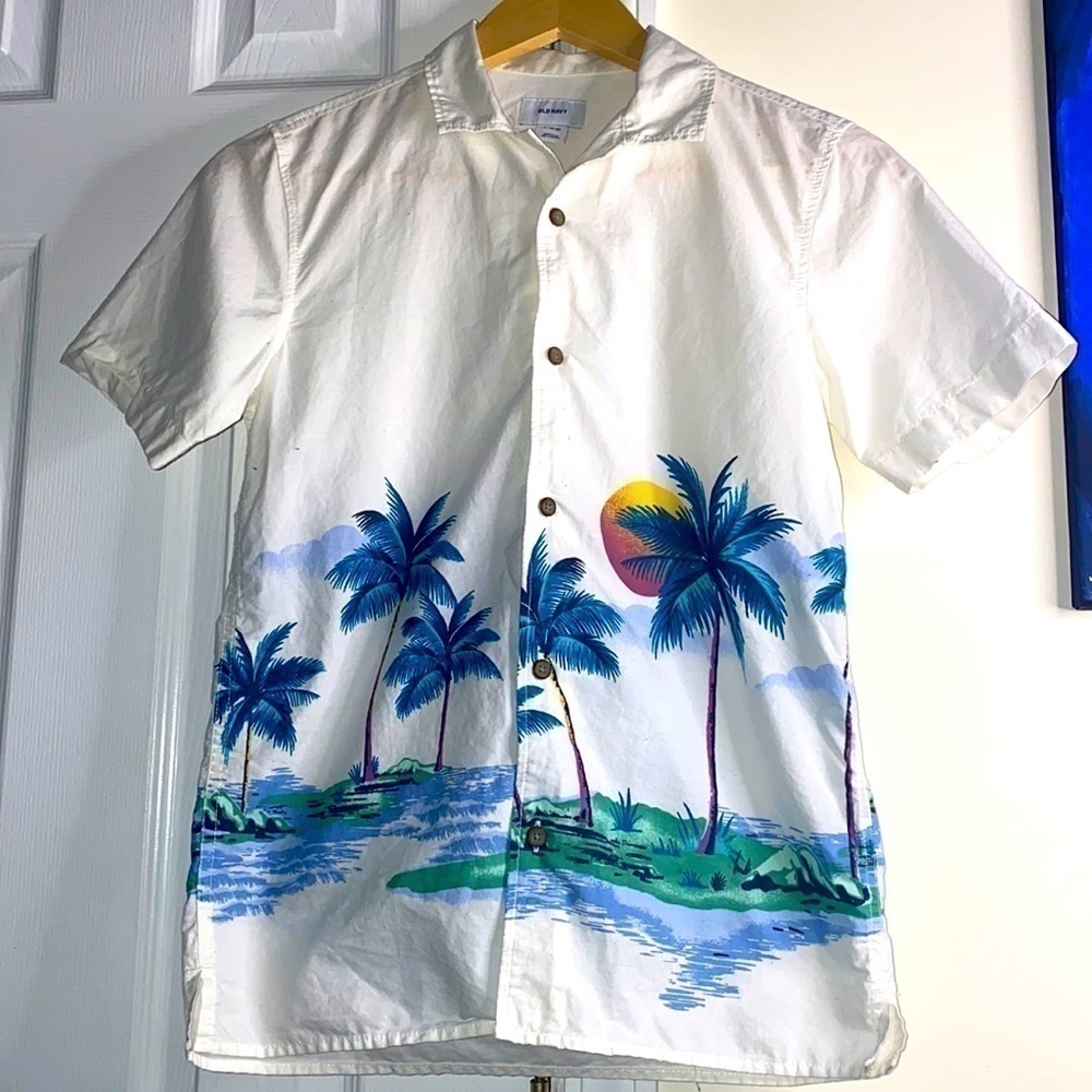 Old Navy Palm Tree Button Down